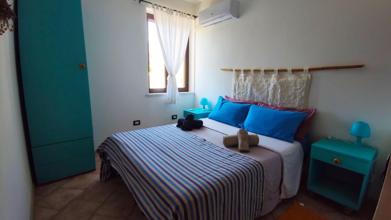 Temo River House Romantic Balcony And Peaceful Retreat In The Heart Of Bosa Kültér fotó