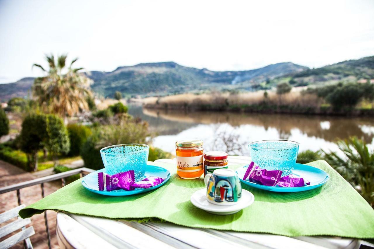 Temo River House Romantic Balcony And Peaceful Retreat In The Heart Of Bosa Kültér fotó