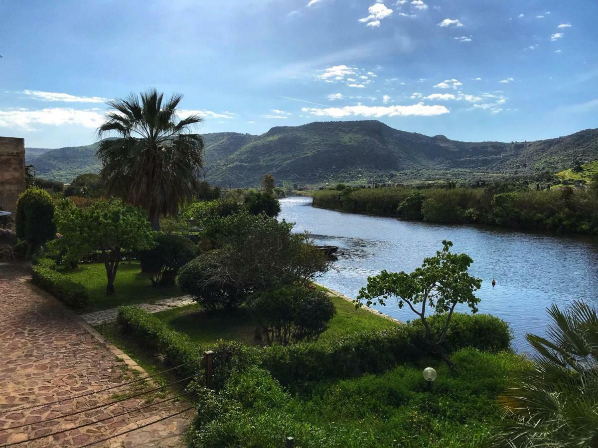 Temo River House Romantic Balcony And Peaceful Retreat In The Heart Of Bosa Kültér fotó