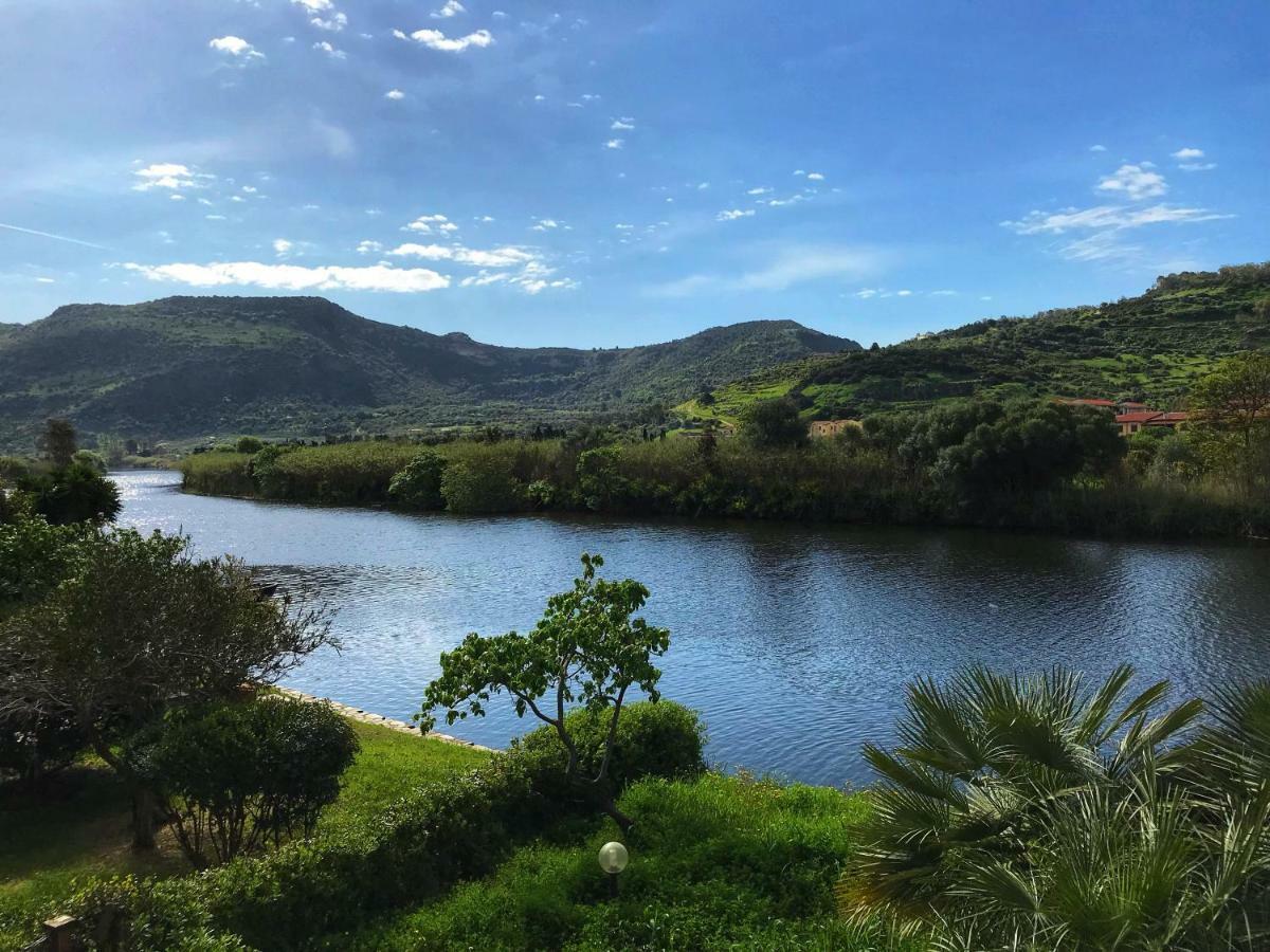 Temo River House Romantic Balcony And Peaceful Retreat In The Heart Of Bosa Kültér fotó